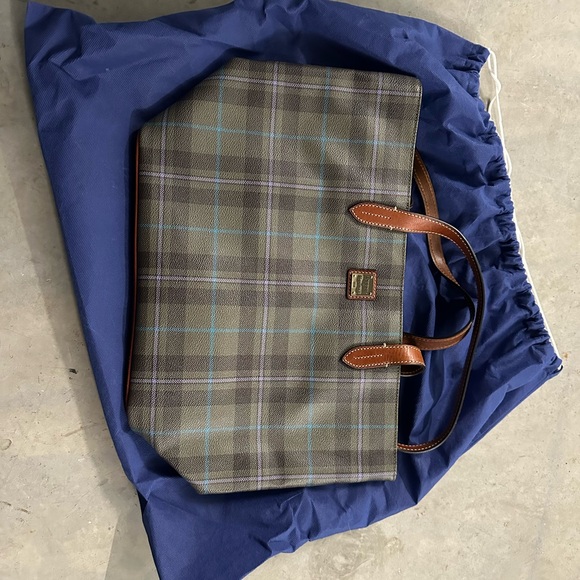 Dooney & Bourke Gray Plaid Tote with Brown Leather Handles - Picture 1 of 2